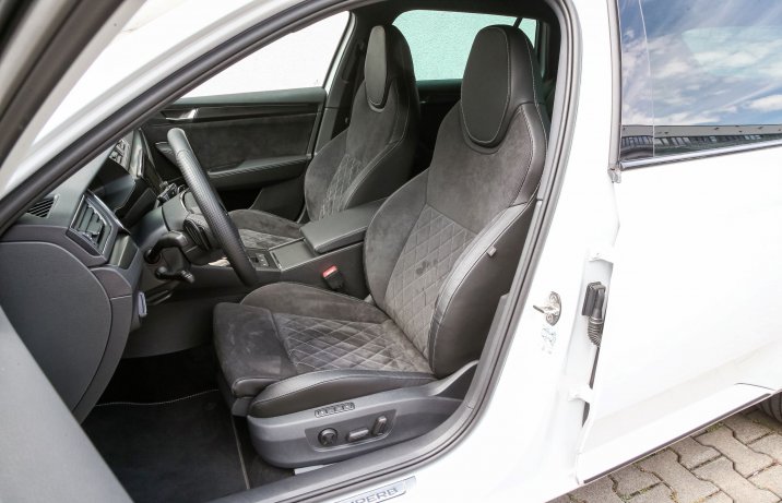 Skoda Superb Combi - fotele
