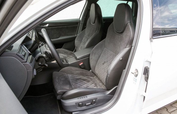 Skoda Superb Combi - fotele