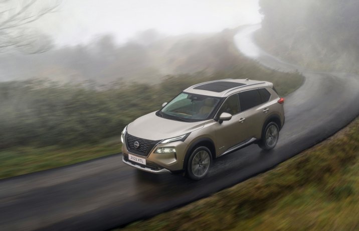 2023 Nissan X-Trail – widok z góry