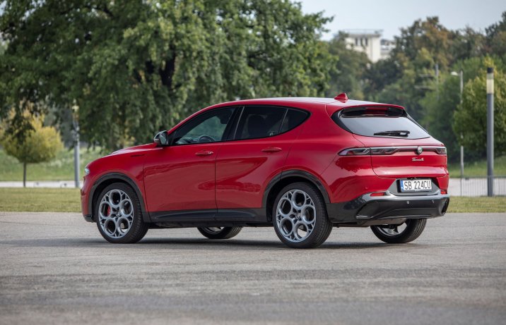 Alfa Romeo Tonale - tył