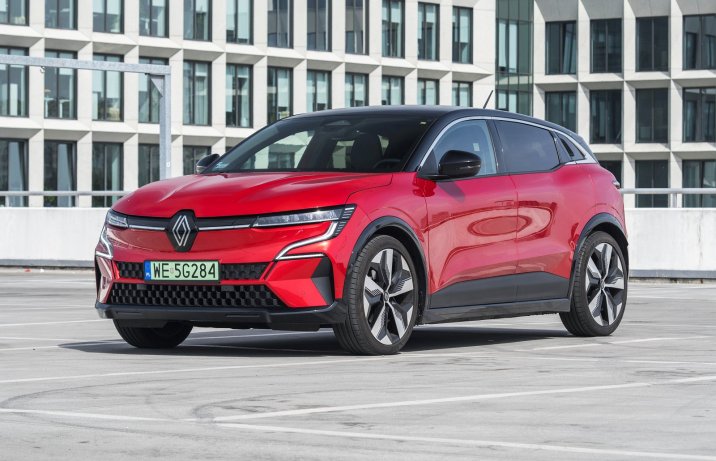 Renault Megane E-Tech (2022) – przód