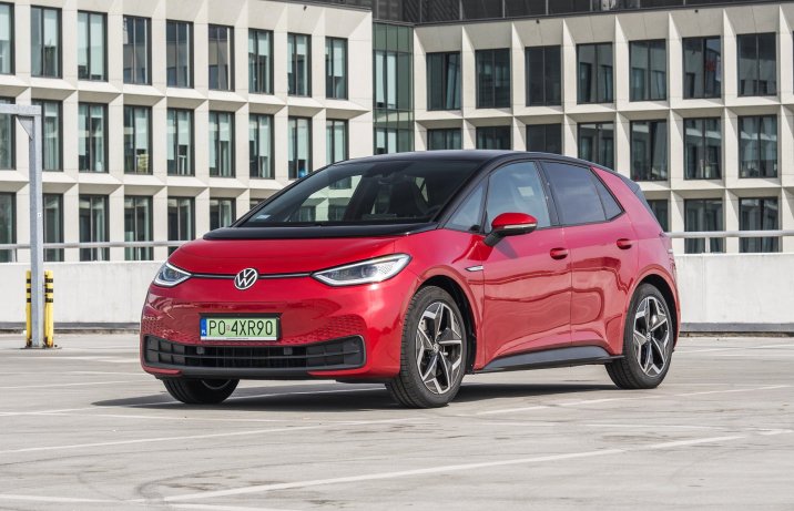 Volkswagen ID.3 (2022) – przód