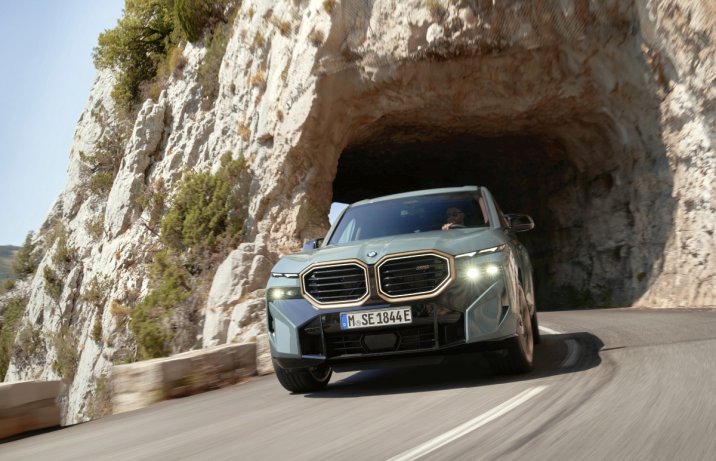 2023 BMW XM