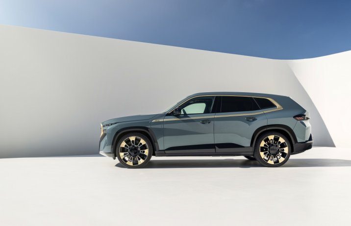 2023 BMW XM