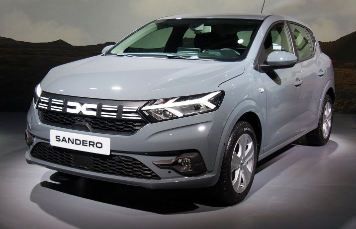 Dacia Sandero – przód