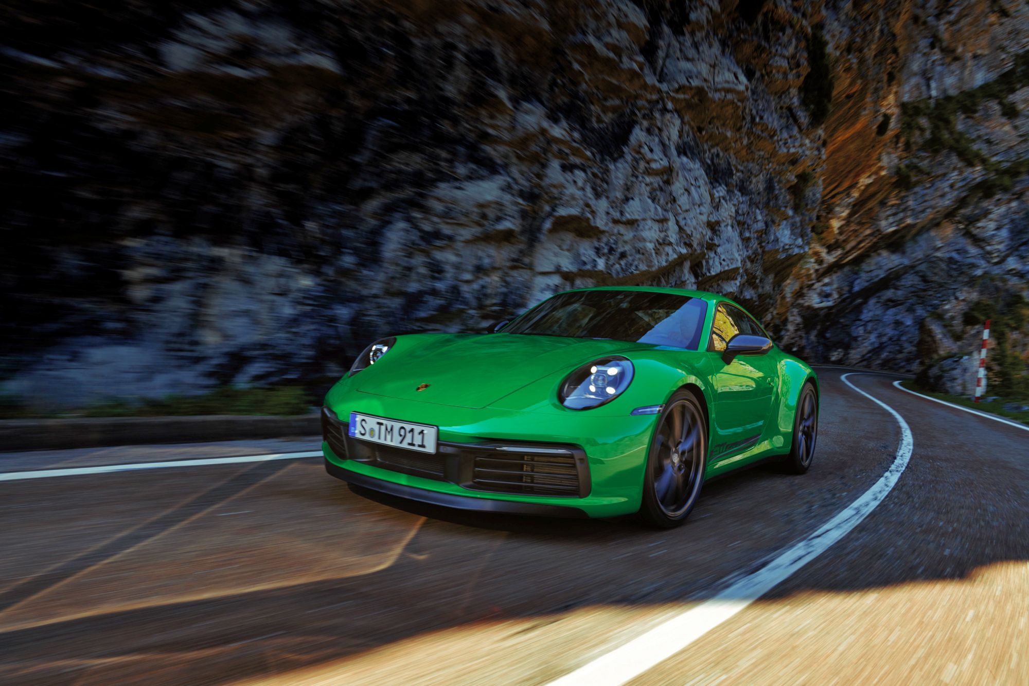 porsche_911_carrera_t_przod_1