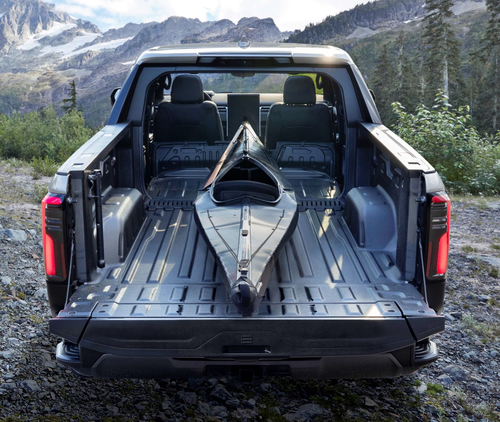 gmc_sierra_ev_skrzynia_ladunkowa