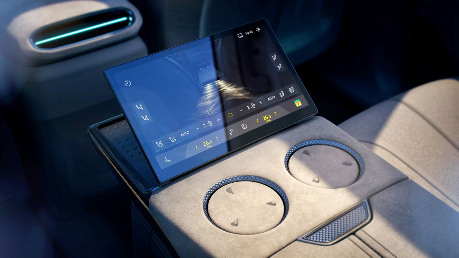 lotus_eletre_tylny_ekran