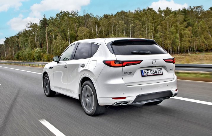 Mazda CX-60 2.5 e-Skyactiv PHEV 8AT AWD – tył