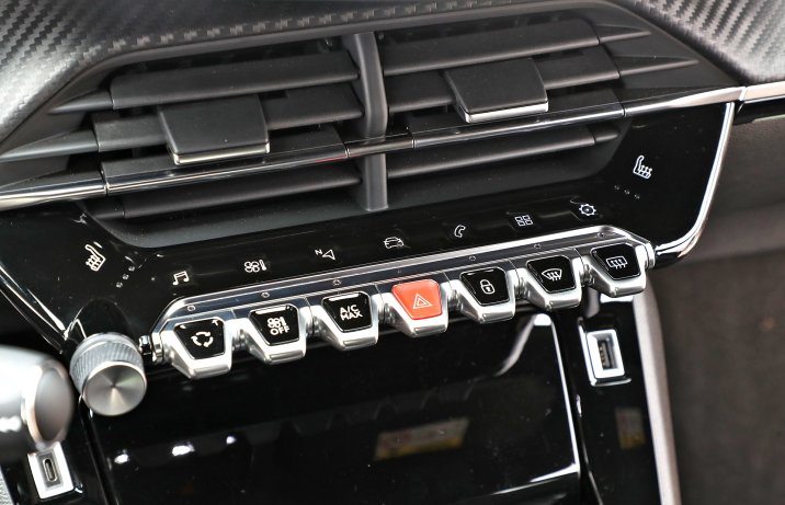 Peugeot 2008 - klawisze
