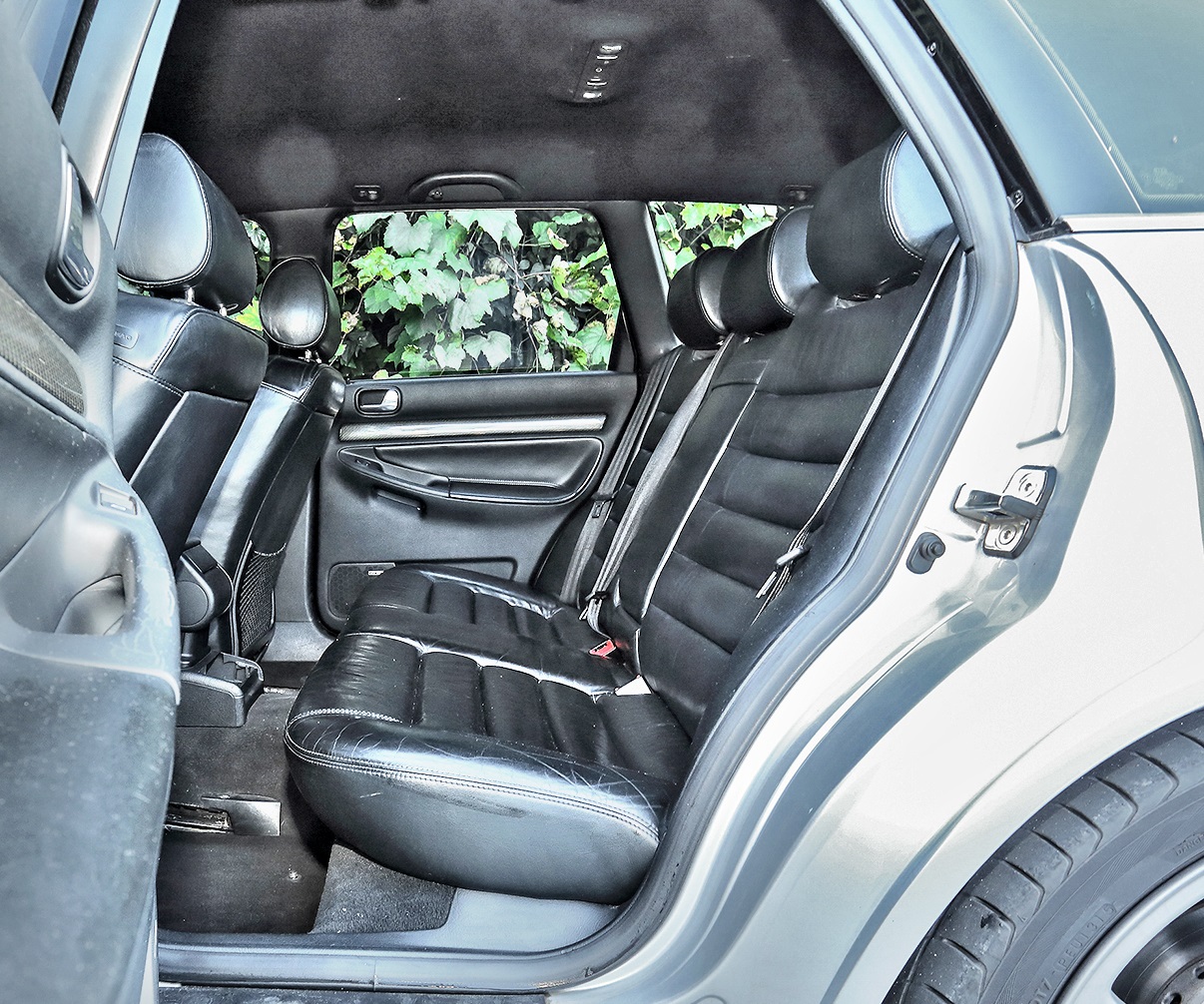 uzywane audi s4_kanapa