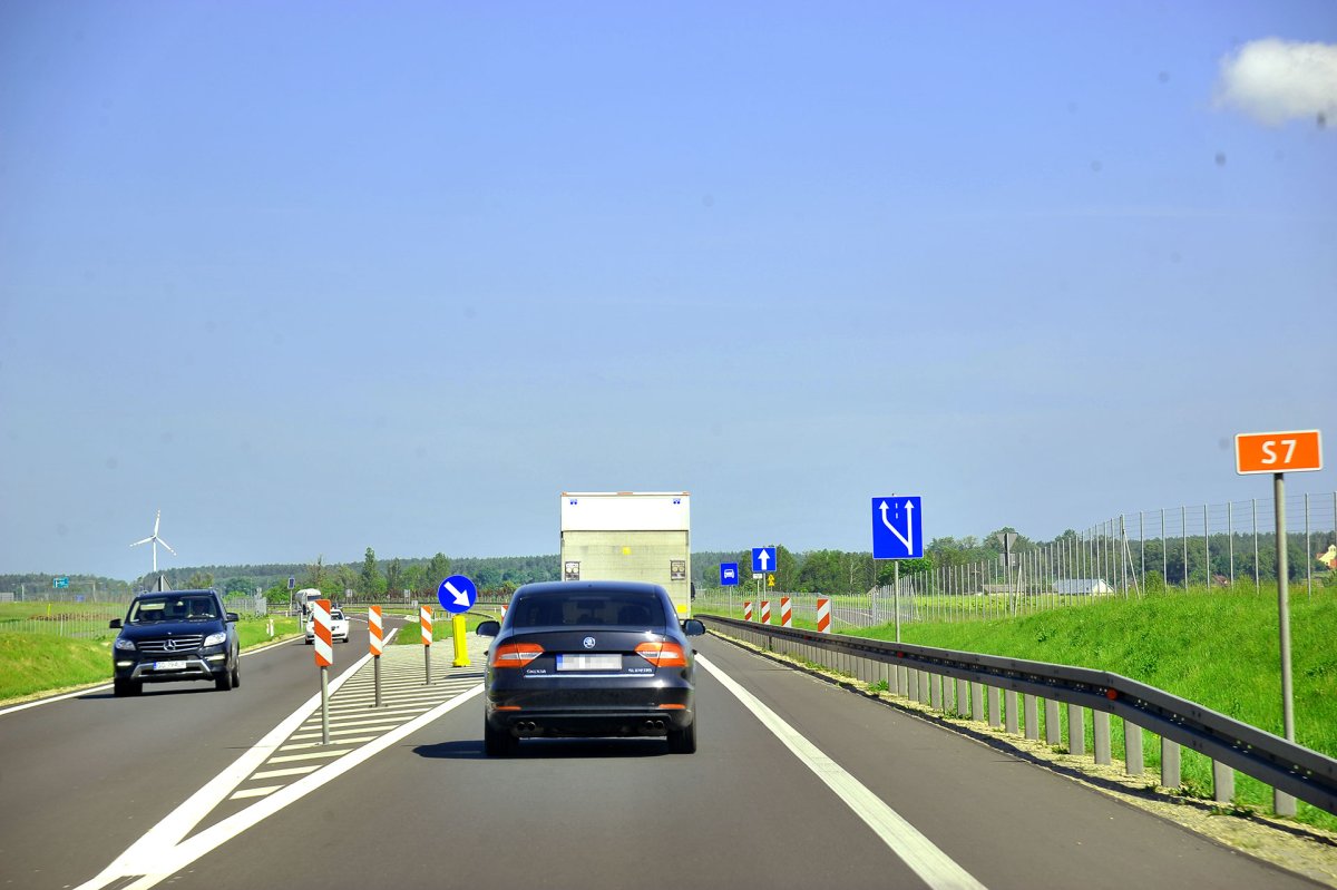 Skrzyżowanie - Nowa Definicja I Zasady Ruchu - Magazyn Auto