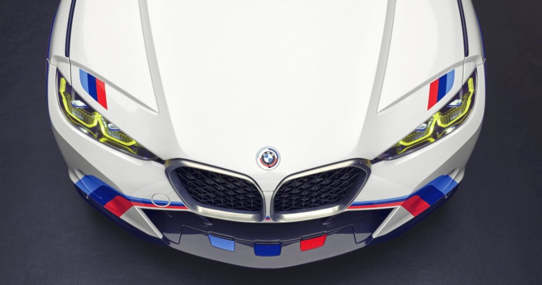 BMW 3.0 CSL – przód, widok z góry