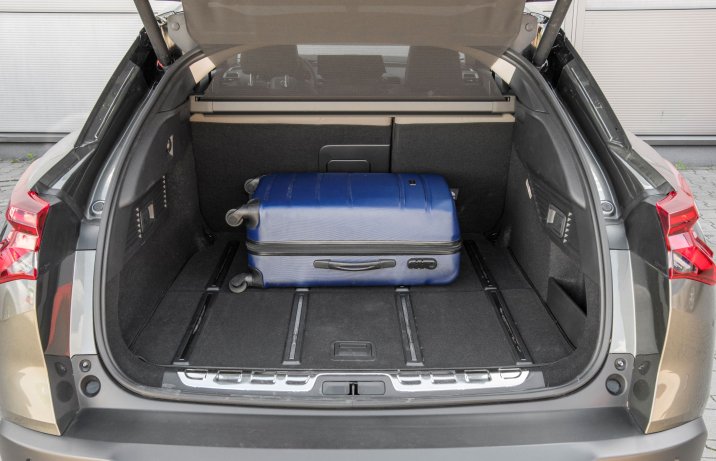 Citroen C5 X PHEV - bagażnik