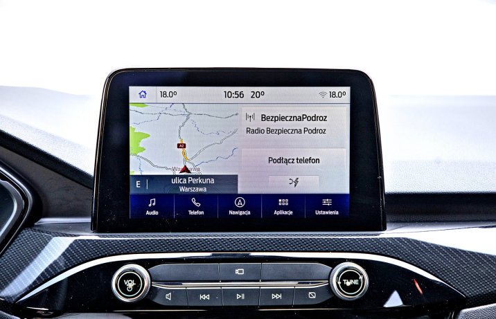 Ford Kuga 2.5 Hybrid AWD – system operacyjny