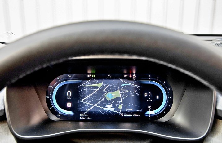 Volvo XC40 B4 AWD – zegary