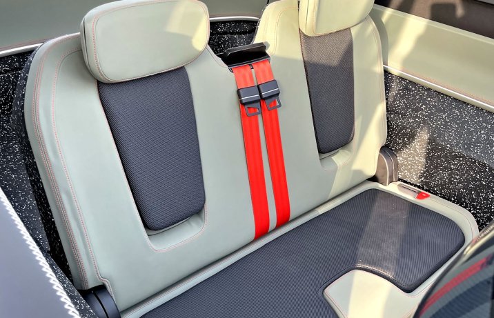 Skoda Vision 7S – siedzenia z tyłu