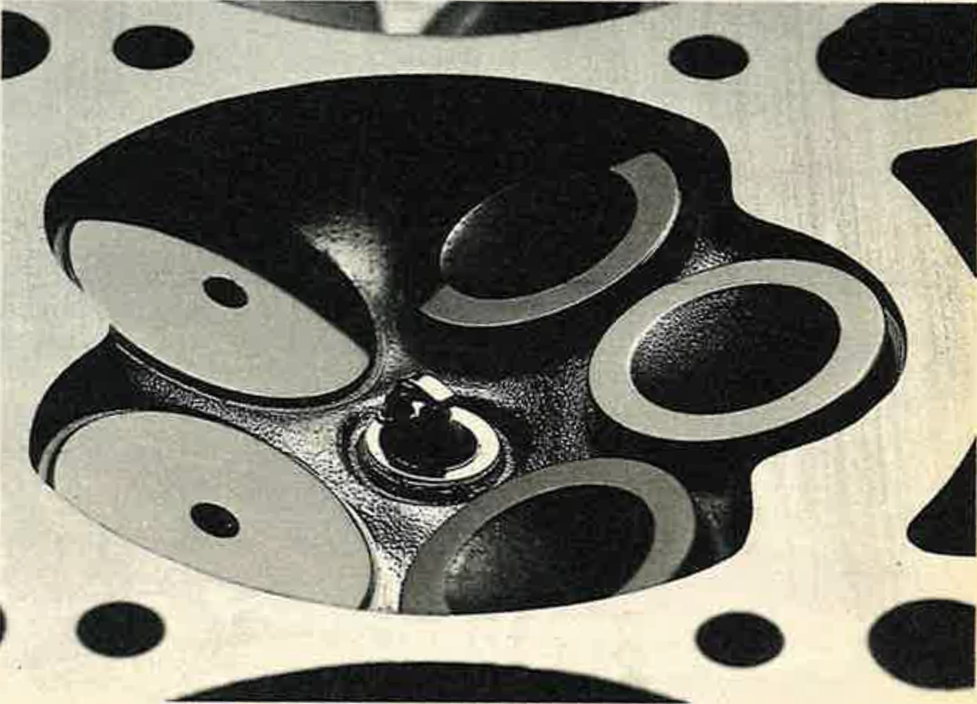 Audi A4 B5 zawory w cylindrze