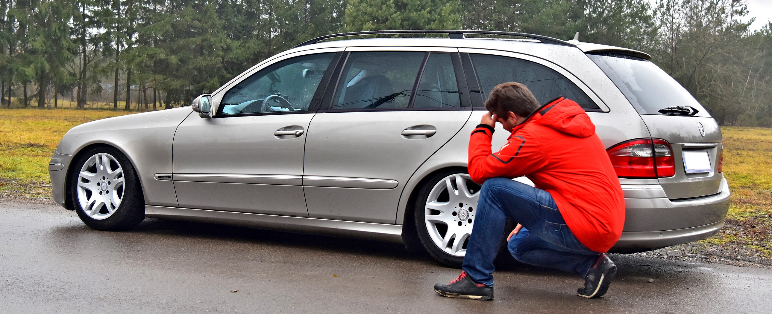 uszkodzone zawieszenie pneumatyczne