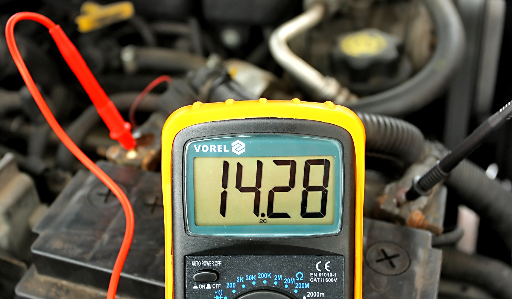 pomiar napięcia ładowania