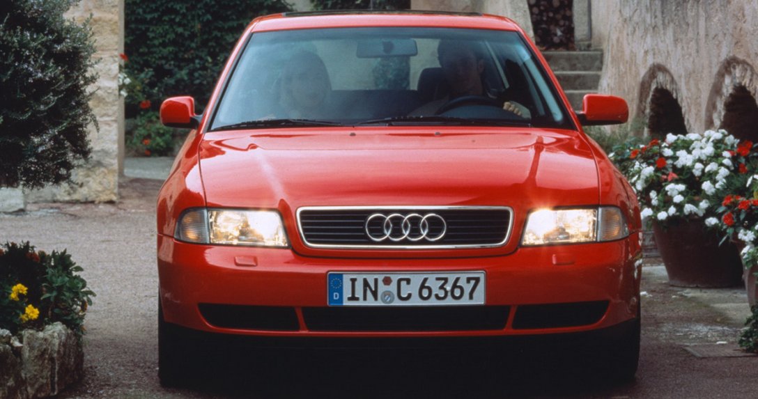 Audi A4 B5 przód