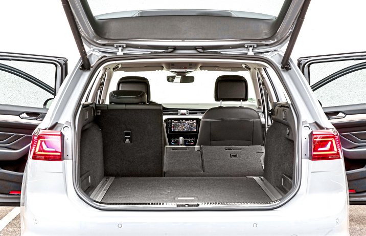 Volkswagen Passat Variant - bagażnik