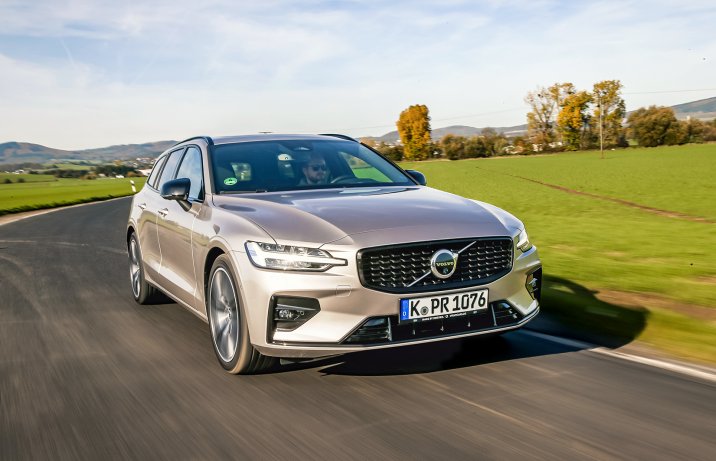 Volvo V60 - przód