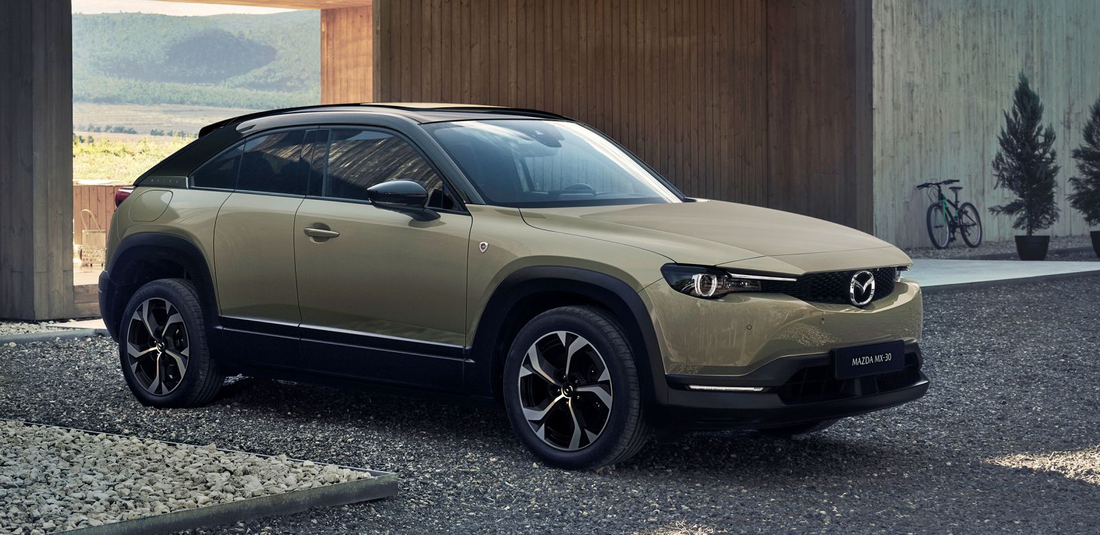 mazda_mx30_rev_przod