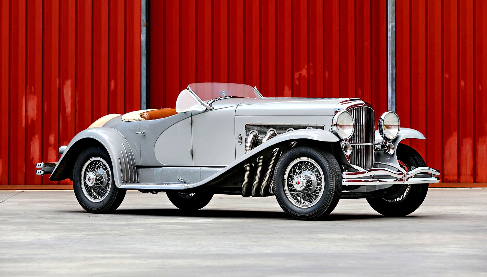 Duesenberg SSJ z 1935 roku bok