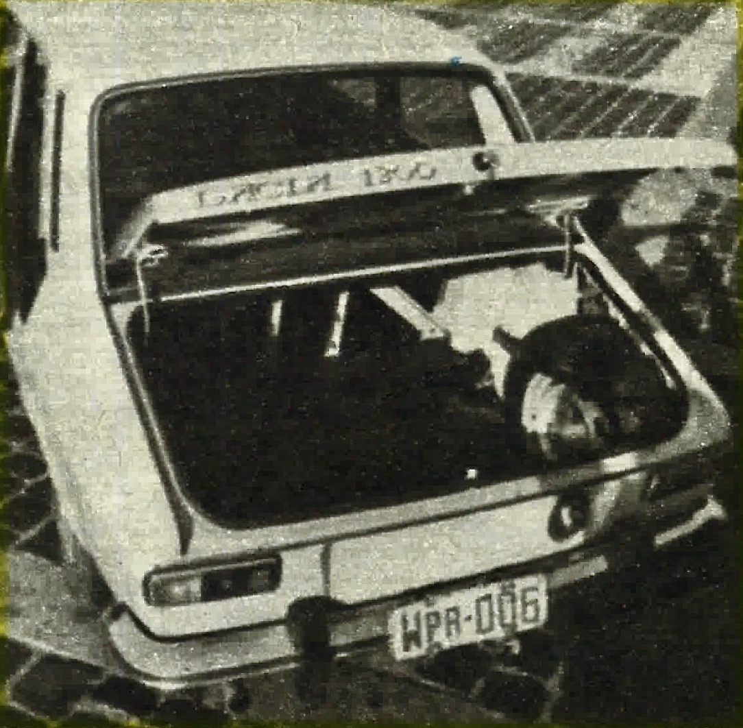 Dacia 1300 bagażnik