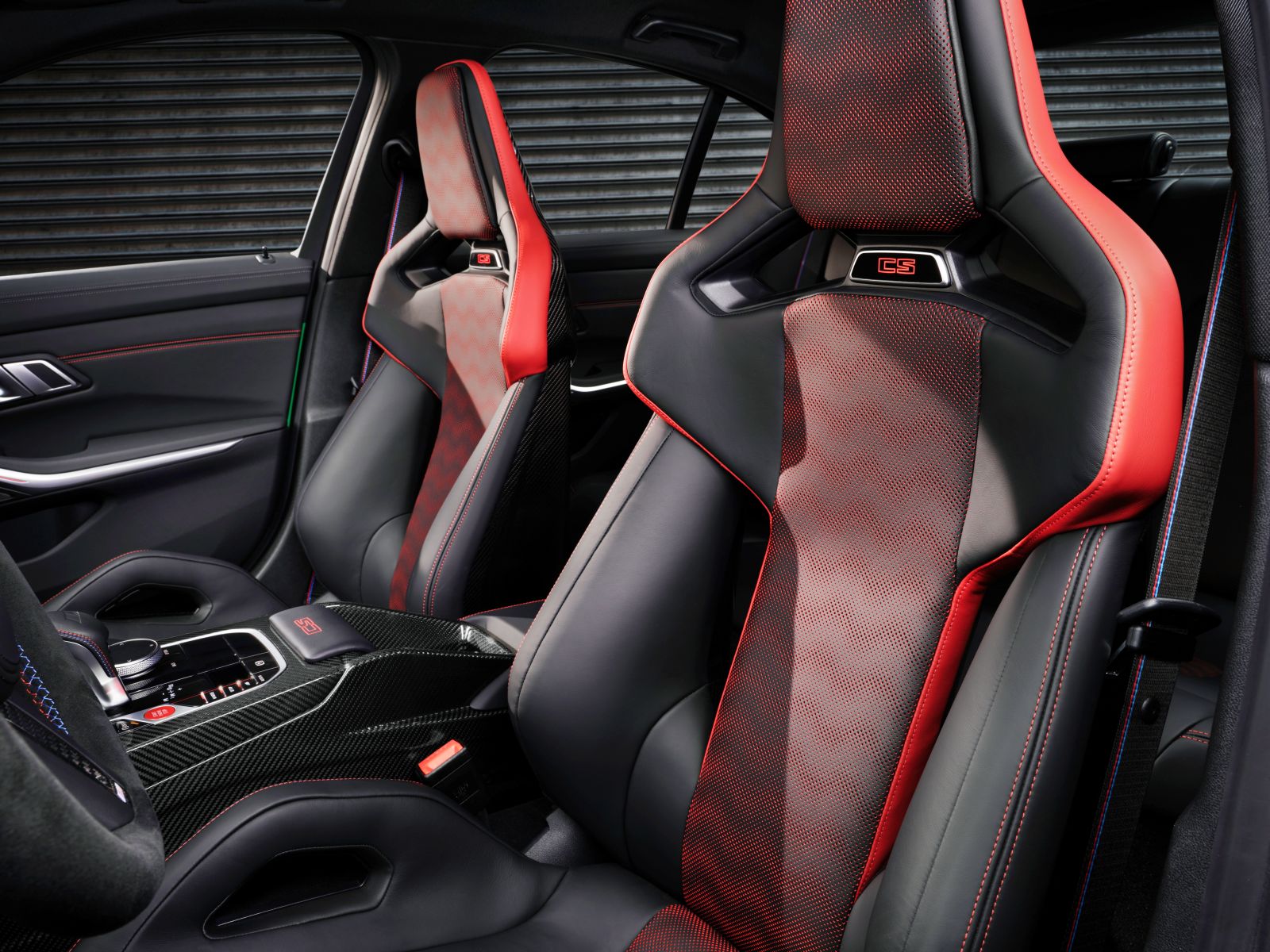 bmw_m3_cs_siedzenia