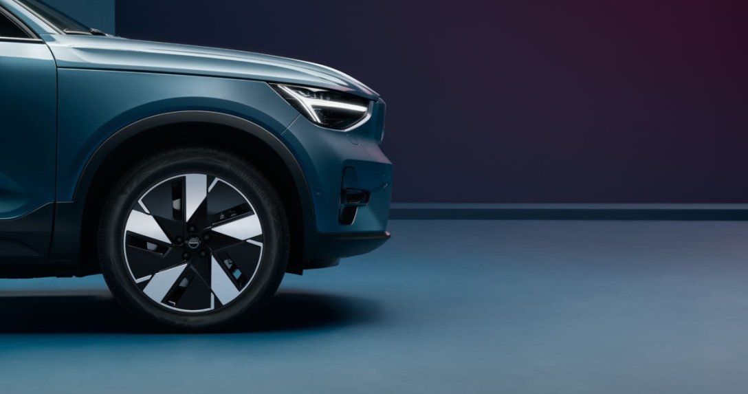 Po ćwierć wieku Volvo powraca do tylnego napędu. Oto odnowione C40 i XC40 Recharge