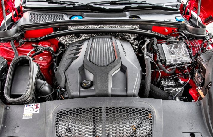 Porsche Macan T – silnik