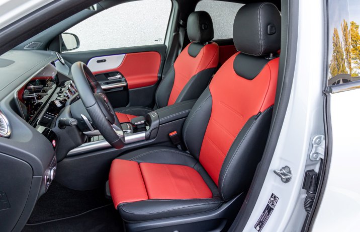 Mercedes GLA - fotele