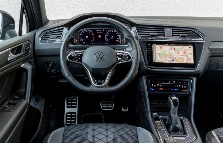 VW Tiguan - kokpit