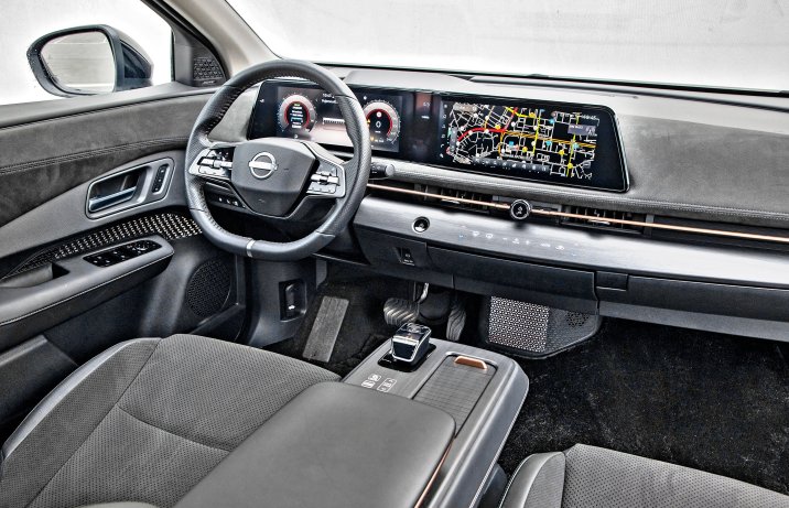 Nissan Ariya 87 kWh Evolve – deska rozdzielcza