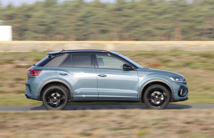Volkswagen T-Roc - bok