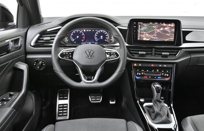 Volkswagen T-Roc - kokpit