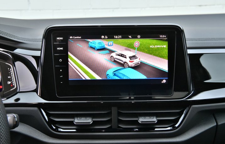 Volkswagen T-Roc - ekran