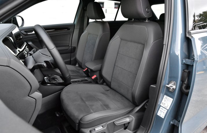 Volkswagen T-Roc - fotele
