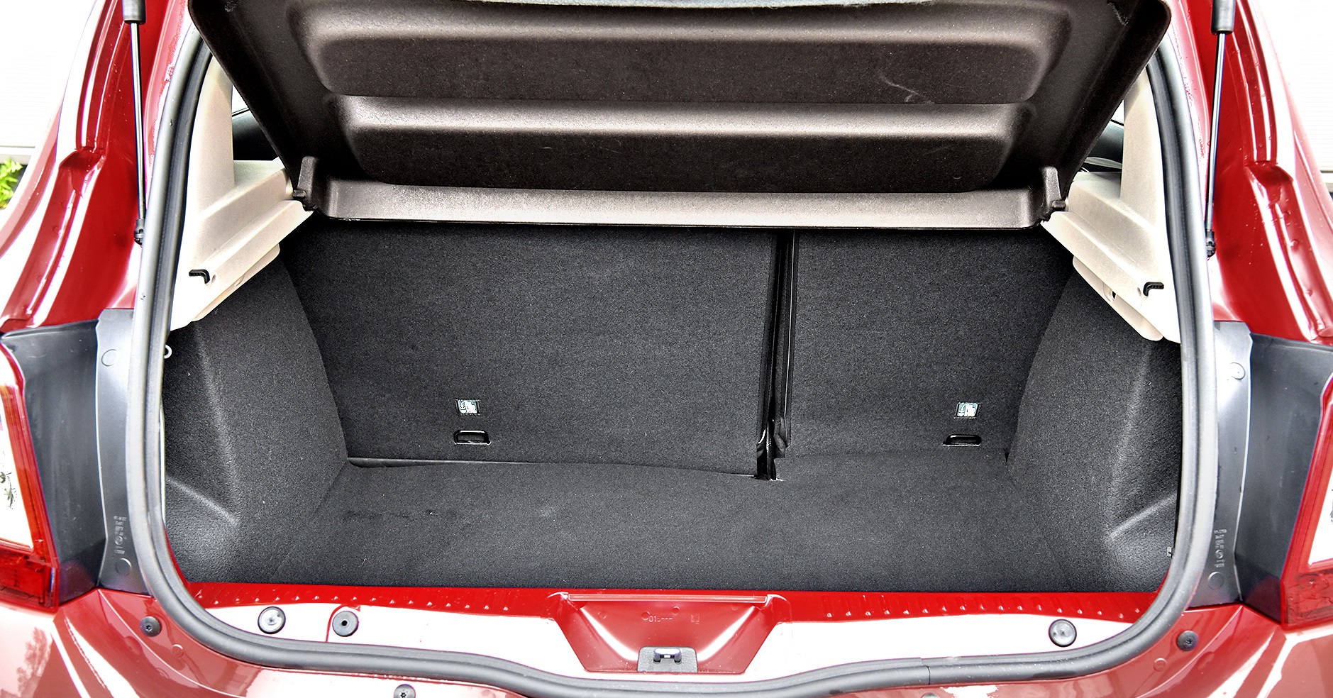 dacia sandero II bagaznik