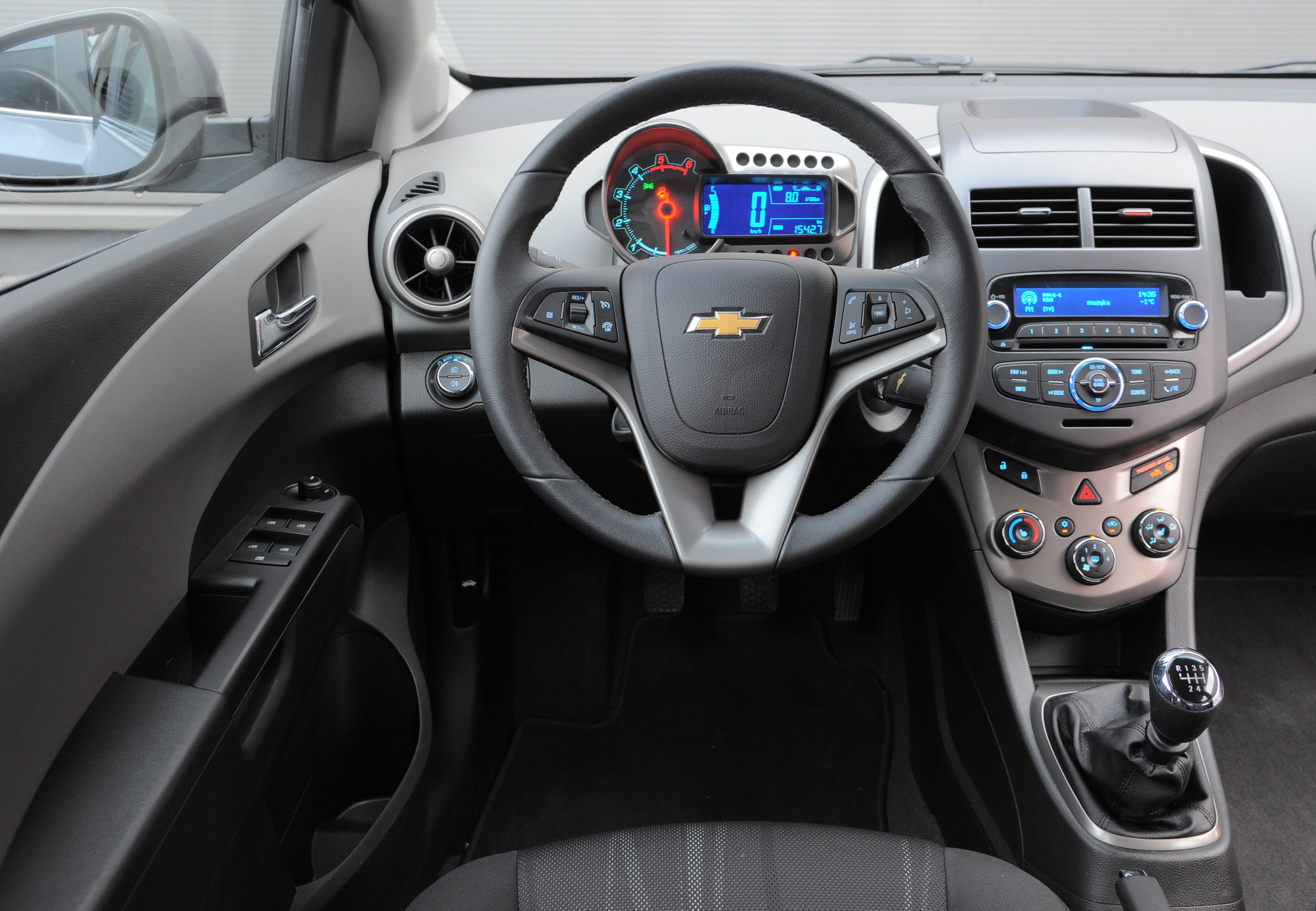 Chevrolet Aveo 1.3d 6MT  deska rozdzielcza