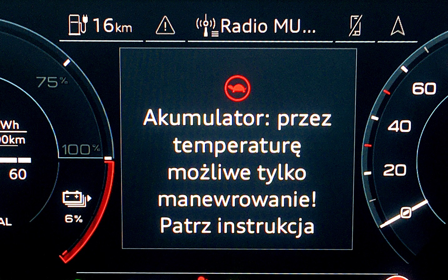 ostrzezenie akumulator