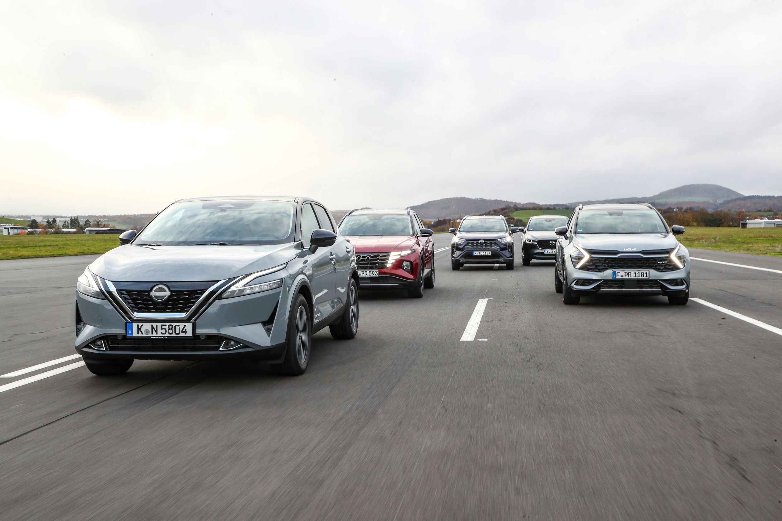 Hyundai Tucson, Kia Sportage, Mazda CX-5, Nissan Qashqai, Toyota RAV4 3