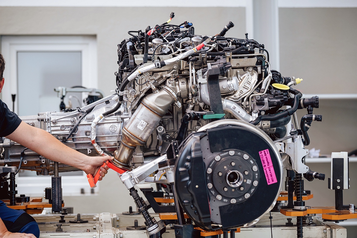 2023 BMW 3.0 CSL (3)