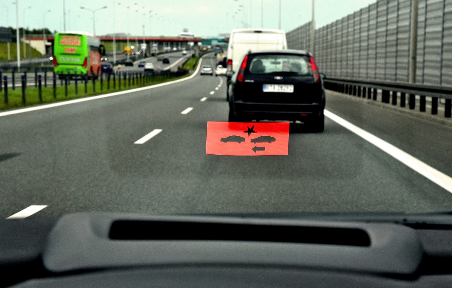 automatyczne hamowanie