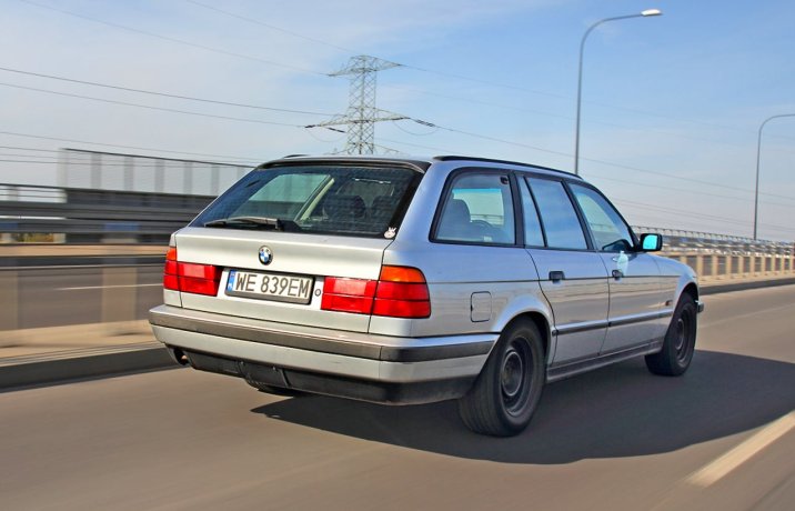 BMW serii 5 (E34) Touring – tył