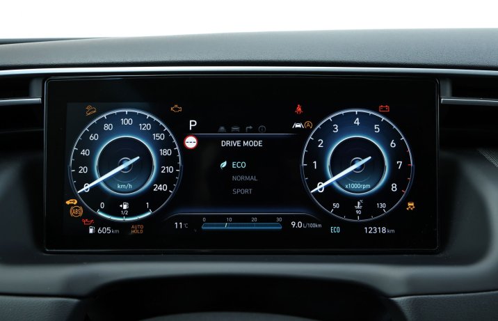 Hyundai Tucson - zegary