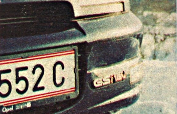 Opel Astra GSI – przód, reflektor