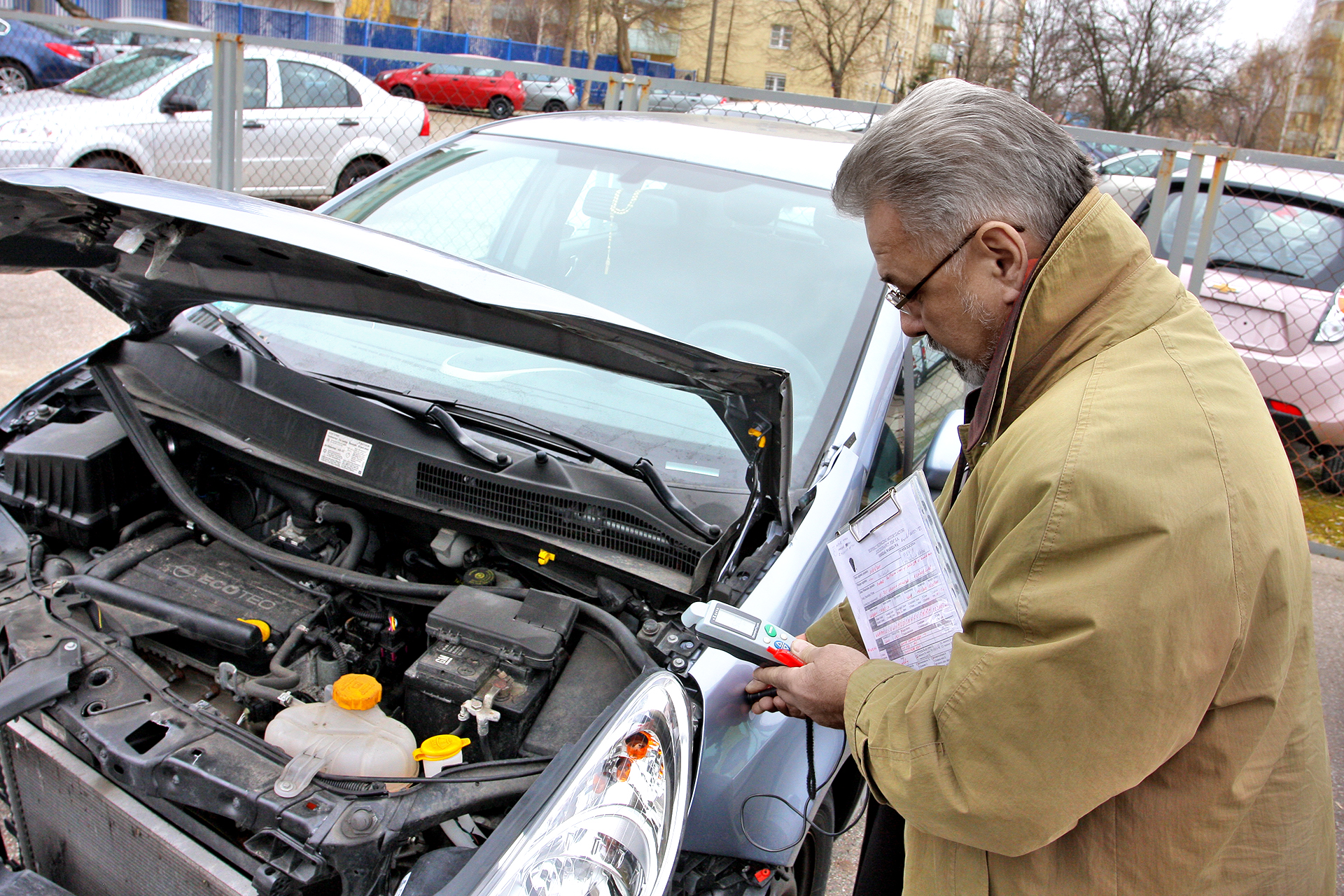 ekspertyza uszkodzen auta